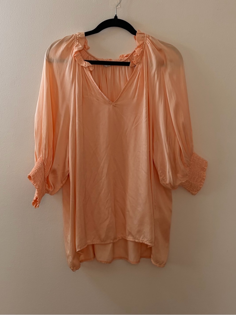 Suzy D London Peach V-Neck Ruffle & Smocked Sleeve Blouse